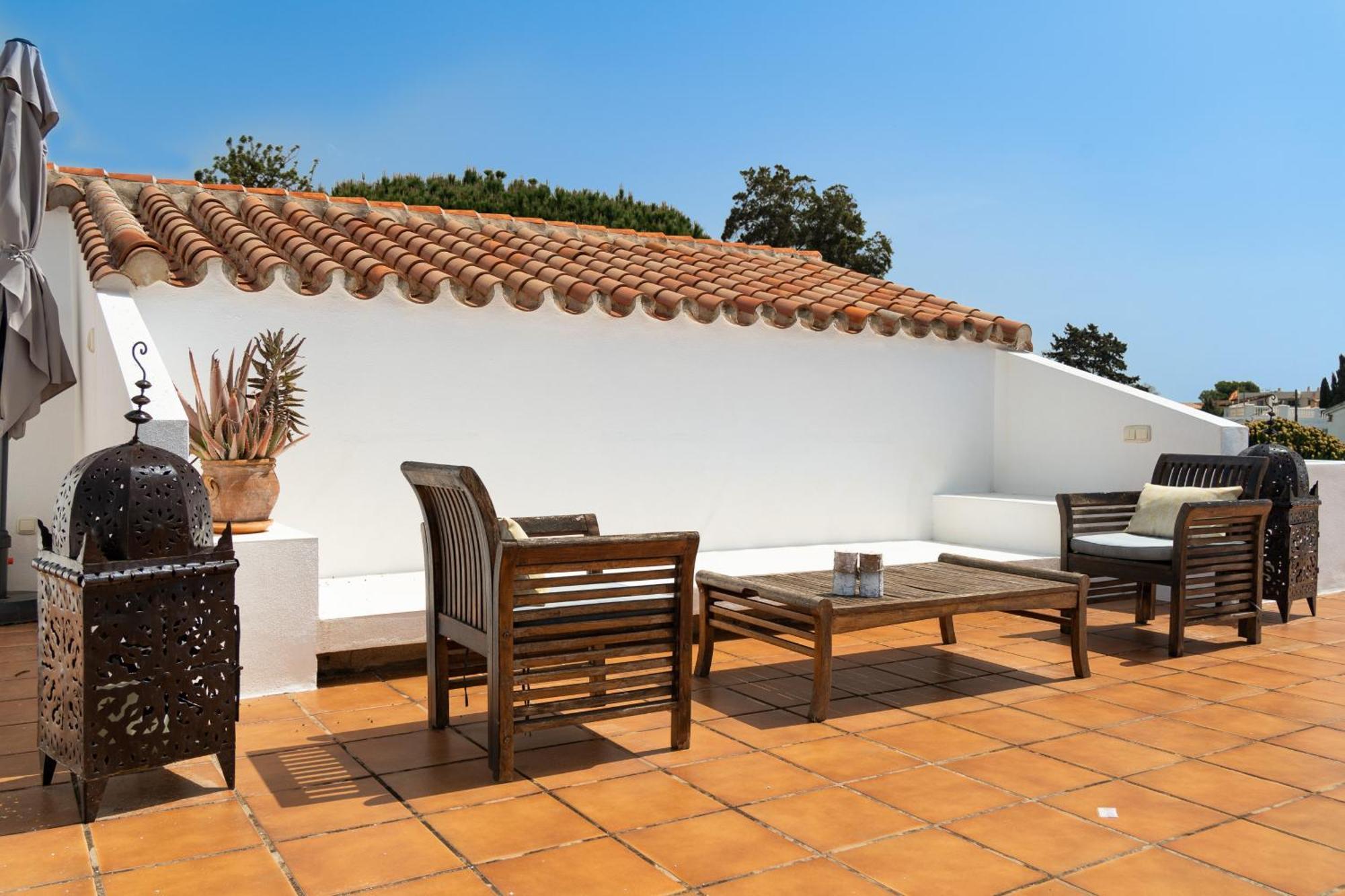 Madrugada, Beachside In Costabella Holiday home Marbella