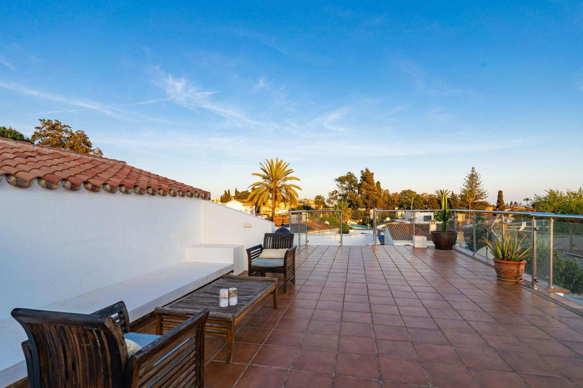 Holiday home Madrugada, Beachside In Costabella