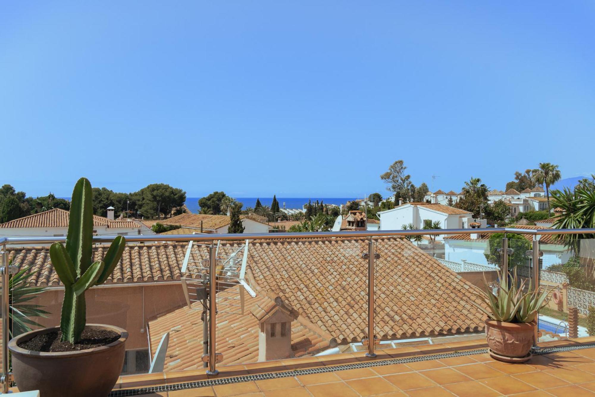 Holiday home Madrugada, Beachside In Costabella