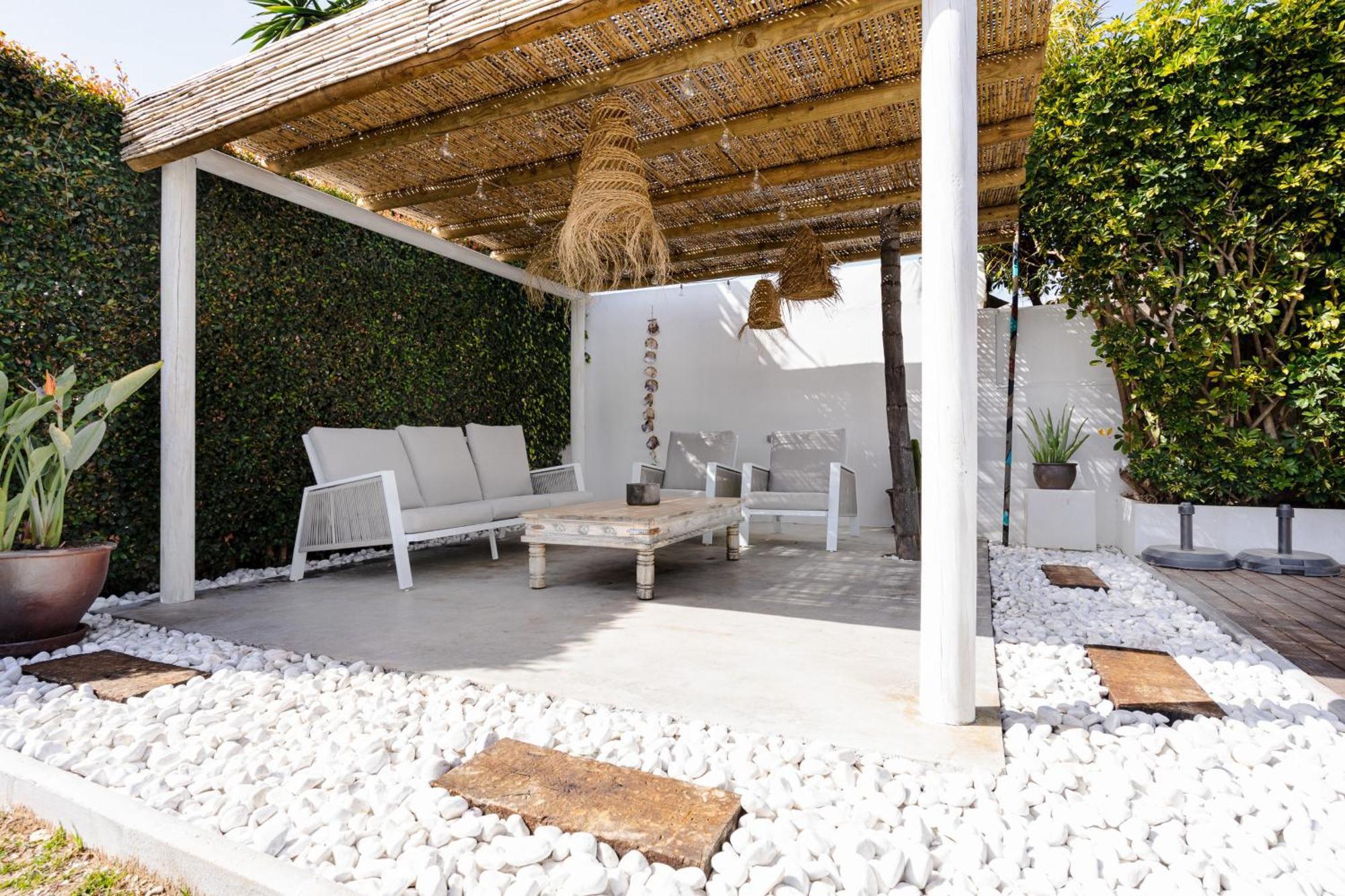 Madrugada, Beachside In Costabella * Marbella